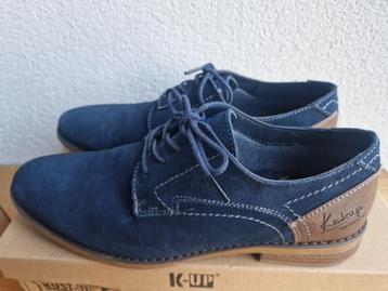 Chaussures Nubuck bleu marine 2 paires  42 et 43