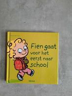 Fien gaat voor het eerst naar school  Sibylle Delacroix, Enlèvement, Comme neuf