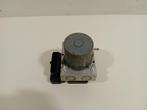 ABS POMP Mercedes-Benz Vito Tourer (447.7) (A4479008901), Gebruikt, Mercedes-Benz