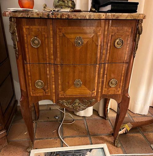 Commode marqueterie Louis XV a 2 tiroirs, Huis en Inrichting, Kasten | Ladekasten