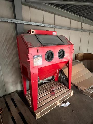Zandstraalcabine Metal Works cat. 420 beschikbaar voor biedingen