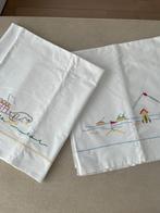 Twee schattige vintage bovenlakens kinderbedje, Kinderen en Baby's, Ophalen of Verzenden, Gebruikt, Overige typen