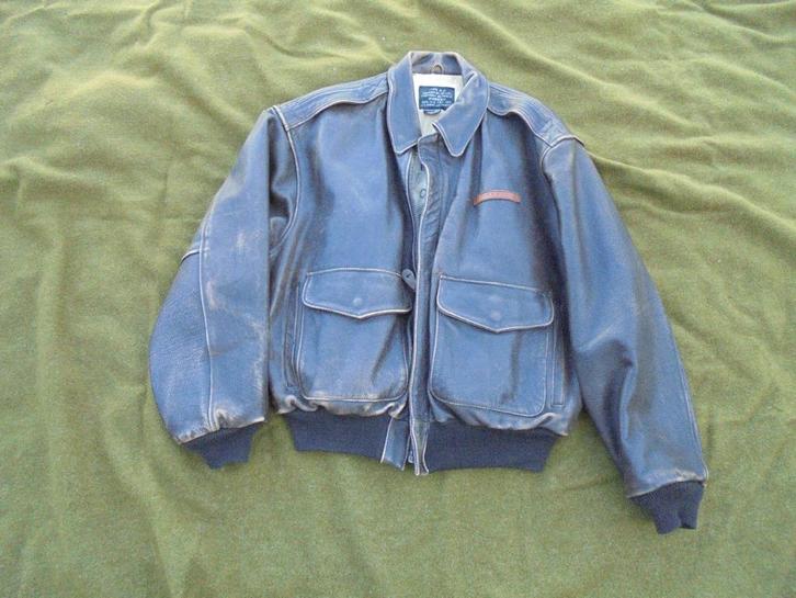 AVIREX jas type A 2 maat L/XL, Verzamelen, Militaria | Algemeen, Luchtmacht, Kleding of Schoenen, Ophalen of Verzenden