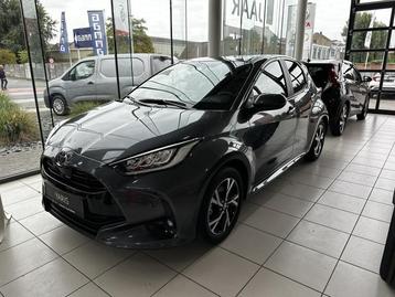 Toyota Yaris Iconic  beschikbaar voor biedingen