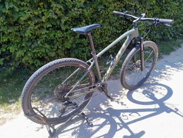 scott aspect 910 Medium. beschikbaar voor biedingen