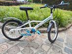 b-twin 16 inch kinderfiets, Ophalen, Gebruikt