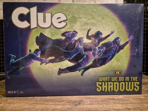 What We Do In The Shadows - zeldzame uitgave Clue, Hobby en Vrije tijd, Gezelschapsspellen | Bordspellen, Nieuw, Ophalen of Verzenden