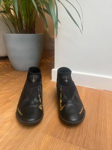 Nike phantom voetbalschoenen beschikbaar voor biedingen