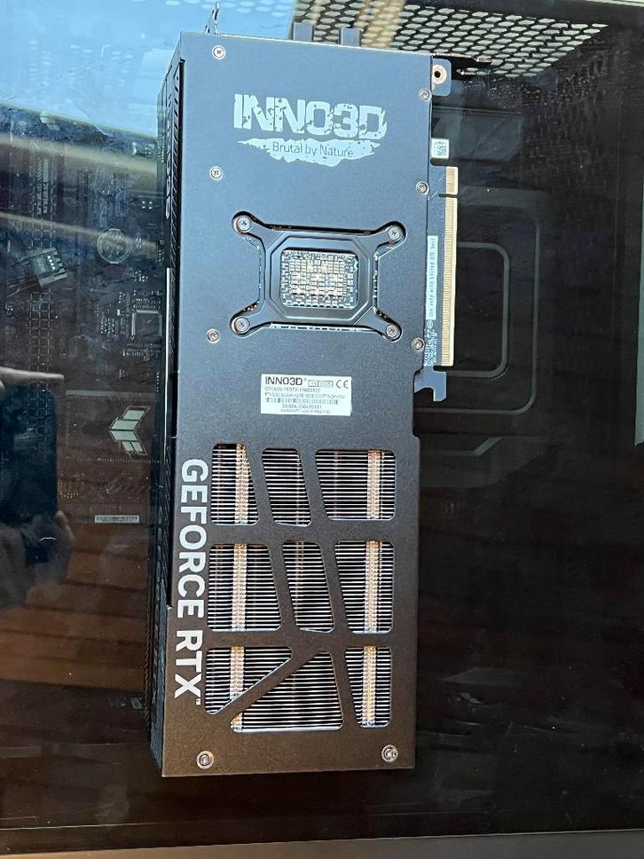 INNO3D GeForce RTX 5080 X3, Computers en Software, Videokaarten, Zo goed als nieuw, Nvidia, PCI-Express 5.0, Overige soorten, HDMI