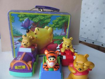 Disney Winnie de Poeh kussen, valies, autootjes... beschikbaar voor biedingen