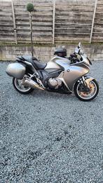 Honda VFR1200F - 2011 - 65800 kms, Motoren, 4 cilinders, Motorrijbewijs A, Cardan-aandrijving, Particulier