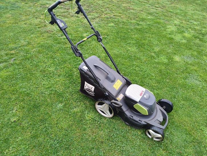 Central Park Accu Grasmaaier 🌱 40V 🌱, Tuin en Terras, Grasmaaiers, Nieuw, Accu-grasmaaier, Elektrische starter, Mulchfunctie