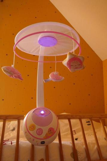 Mobile Chicco étoiles magiques beschikbaar voor biedingen