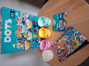 Lego dots creative party kit beschikbaar voor biedingen
