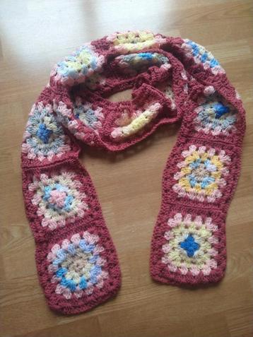 lange granny square sjaal