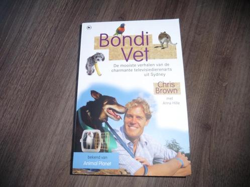 boek Bondi vet - Chris Brown, Livres, Livres Autre, Comme neuf, Enlèvement ou Envoi