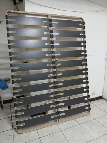 Metalen bedbodem van 140x190 cm  beschikbaar voor biedingen
