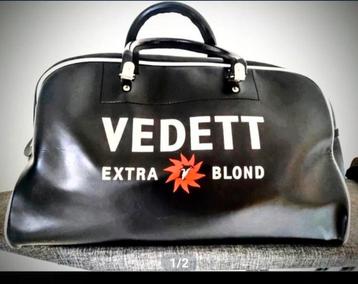 VEDETT RETRO SPORTTAS  beschikbaar voor biedingen
