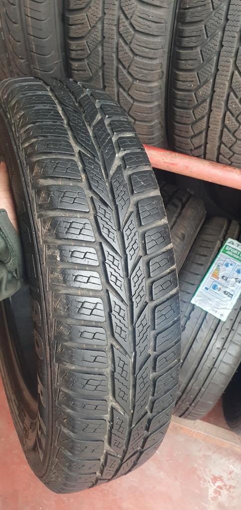 145/80R13 Semperit top qualité avec montage et équilibrage, Autos : Pièces & Accessoires, Commande, Enlèvement