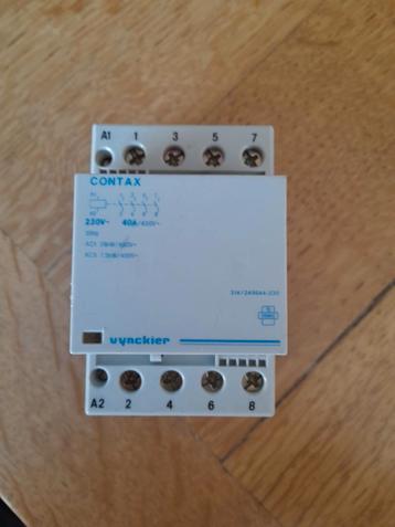 Vynckier relais contax 40A beschikbaar voor biedingen