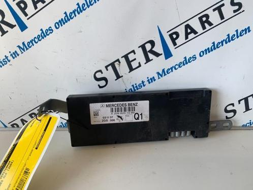 Antenne amplificateur d'un Mercedes CLK, Autos : Pièces & Accessoires, Électronique & Câbles, Mercedes-Benz, Utilisé, 3 mois de garantie