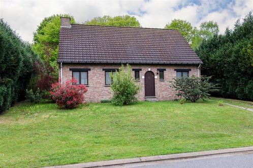 Huis te koop in Genk, 4 slpks, Immo, Huizen en Appartementen te koop, Vrijstaande woning, C