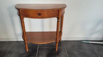 Houten consolekast/1 lade beschikbaar voor biedingen