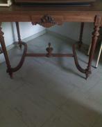 Table Louis XVI, Enlèvement