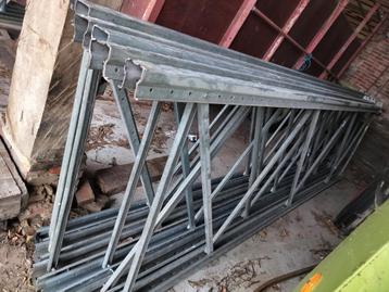 Palletstelling. (gegalvaniseerd) beschikbaar voor biedingen