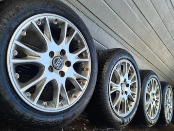 Set 16 inch Volvo S60 V70 S70 C70 S80 velgen banden