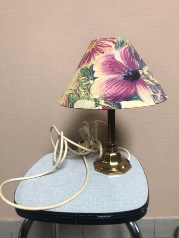 Lampe • abat-jour • décoration • vintage beschikbaar voor biedingen
