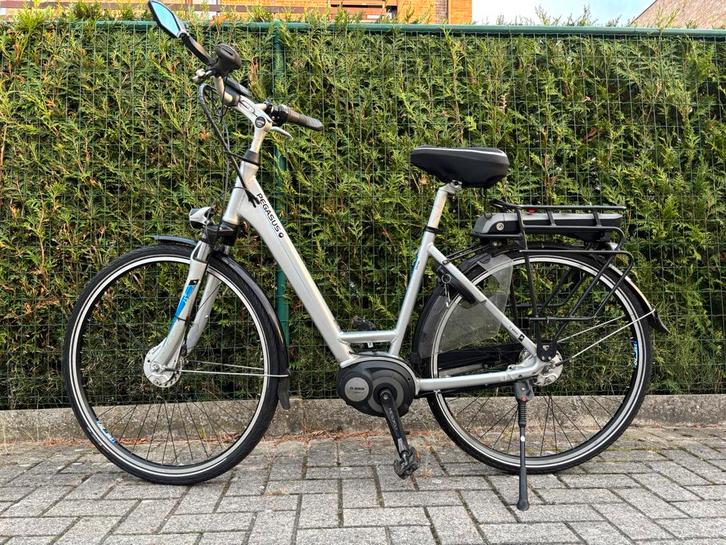 Elektrische fiets Middenmotor Bosch, Fietsen en Brommers, Elektrische fietsen, Zo goed als nieuw, Ophalen of Verzenden