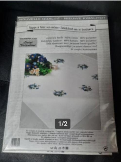 Kit compleet - voorgetekend tafeldoek (5), Hobby en Vrije tijd, Borduren en Borduurmachines, Nieuw, Borduurpakket, Handborduren