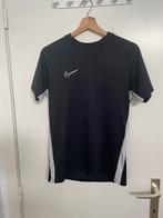 T-shirt Nike Dri-Fit noir, Vêtements | Hommes, Football, Nike, Comme neuf, Taille 46 (S) ou plus petite