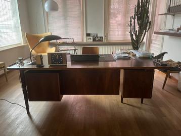 Prachtig Arne Vodder bureau beschikbaar voor biedingen