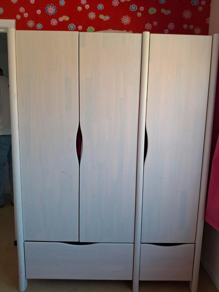 Kleerkast Marlip small world, Huis en Inrichting, Kasten | Kleerkasten, Ophalen