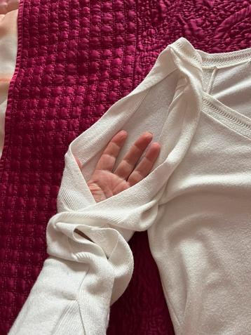 Witte trui van Naf Naf maat M speciale mouwen beschikbaar voor biedingen