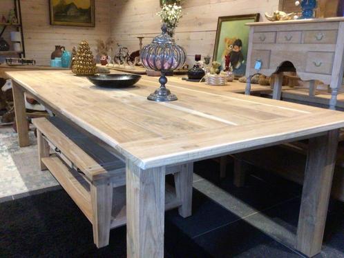 ANTIEKE PRACHTIGE KLOOSTERTAFEL, Antiek en Kunst, Antiek | Meubels | Tafels, Ophalen