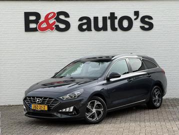 Hyundai i30 1.5 T-GDi MHEV Premium Sky Automaat Led Carplay  beschikbaar voor biedingen