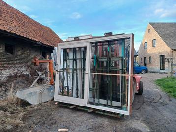 Houten ramen  beschikbaar voor biedingen