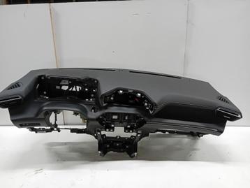 DASHBOARD Peugeot 208 II (UB / UH / UP) (01-2019/-) beschikbaar voor biedingen