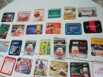 Zeer talrijke Sous-Bocks (bier- en limonadekartons).  beschikbaar voor biedingen