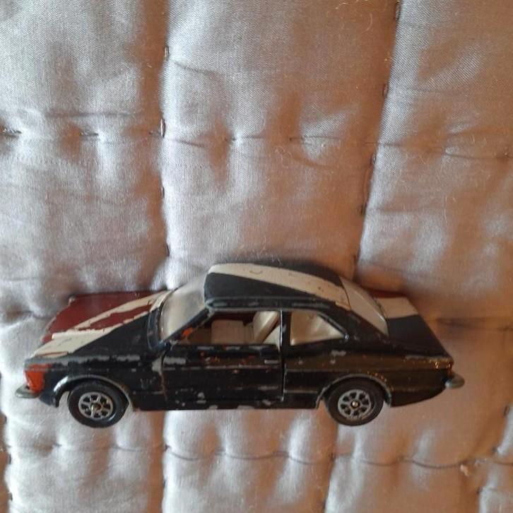 CORGI WHIZZWHEEL:FORD CORTINA GXL * 1/43, Hobby en Vrije tijd, Modelauto's | 1:43, Gebruikt, Auto, Corgi, Ophalen