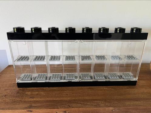 Lego minifiguren displaybox 16 zwart, Kinderen en Baby's, Speelgoed | Duplo en Lego, Gebruikt, Lego, Ophalen of Verzenden