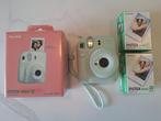INSTAX MINI CAMERA 12 + fotopapier (2,5 doosjes). KOOPJE!, Ophalen of Verzenden, Zo goed als nieuw, Compact, Fuji