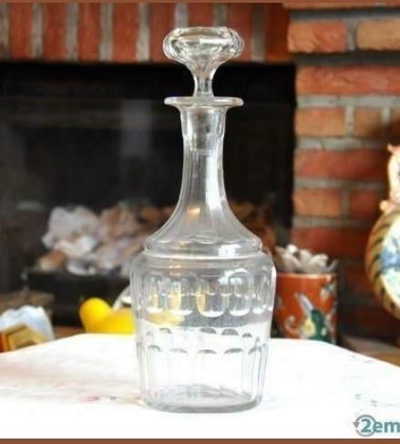 ancienne carafe verre taillé a la roue, Antiquités & Art, Antiquités | Verre & Cristal, Enlèvement ou Envoi