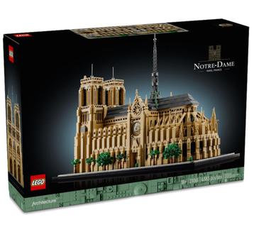 TE HUUR LEGO architecture Notre-Dame van Parijs beschikbaar voor biedingen