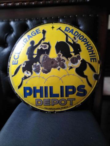 Zeldzaam, gebombeerd, geëmailleerde rand van.Philips 1927 beschikbaar voor biedingen