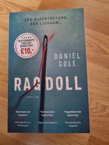 Daniel Cole - Ragdoll, Enlèvement ou Envoi, Comme neuf