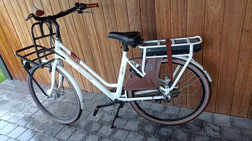 Elektrische fiets, Fietsen en Brommers, Elektrische fietsen, Zo goed als nieuw, 47 tot 51 cm, 50 km per accu of meer, Ophalen